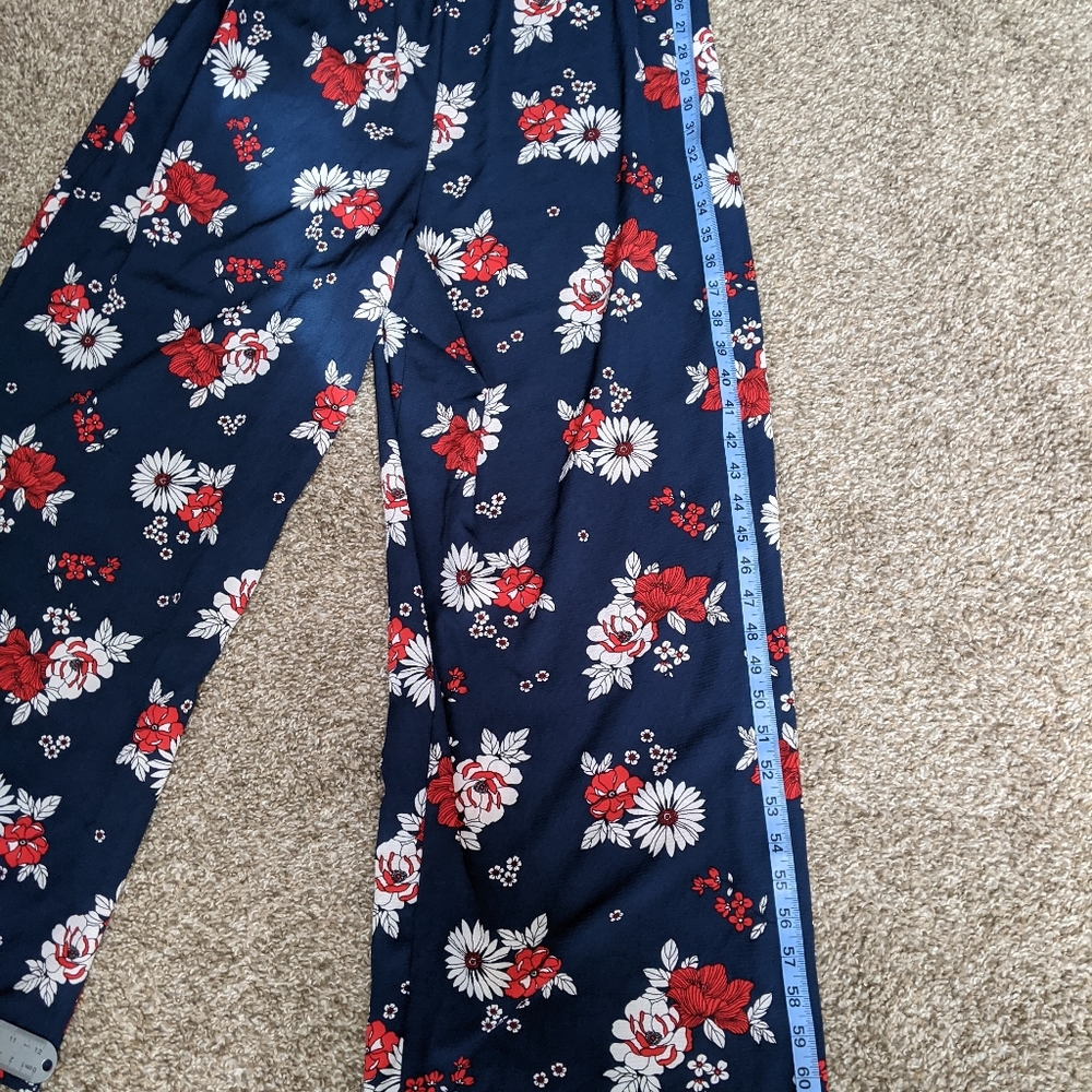 Wrapper jumpsuit - Picture 7 of 12